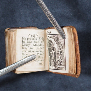 Bible in Miniature or a Concise History of the Old & New Testaments. Harris, W. London. 1771.