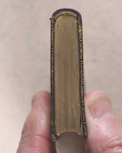 Mason, W[illiam]. Crumbs from the Master's Table; or Select Sentences, Doctrinal, Practical and Experimental. Religious Tract Society, Depository, 56 Paternoster Row and 65 St. Paul's Churchyard. London. Circa 1842.
