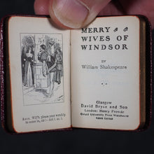 Load image into Gallery viewer, Shakespeare, William. Ellen Terry: A Midsummer Night&#39;s Dream, Much Ado About Nothing, Merchant Of Venice, Twelfth Night, The Merry Wives of Windsor. Bryce, David &amp; Son Glasgow. 1905 Five matching volumes.
