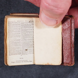 Holy Bible containing Old and New testaments: Translated Out Of The Original Tongues. Glasgow: David Bryce & Son. London: Henry Frowde. Oxford University Press Warehouse, Amen Corner. 1901. 1911 Coronation Bible.