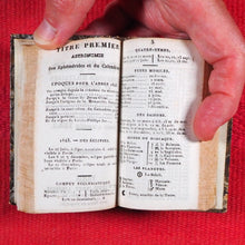 Load image into Gallery viewer, Le Desire des Francais, Etrennes Militaires et Historiques [MINIATURE FRENCH ALMANAC] Janet, C.P.L. [Compiler]. Publication Date: 1841 CONDITION: VERY GOOD
