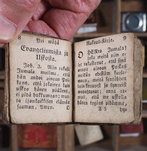 Muutamia Aiaturia ja Kutouria Jumalan Sanast (a selection of garden cuttings from the word of God). >>EARLY FINNISH MINIATURE BOOK<< Date: 1825