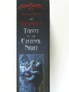 Vampires Tarot of the Eternal Night Kit. Corsi, Davide; Moore, Barbara; Lo Scarabeo. 9780738719337.