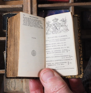 La Divina Comedia. >>PICKERING'S DIAMOND CLASSICS, MINIATURE BOOK<< Dante, Alighieri. Publication Date: 1823 CONDITION: VERY GOOD