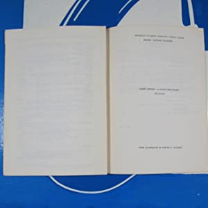 Women's Studies: A Bibliography [together with] Women's Studies: A Select Bibliography Supplement Sheila Meredith, Elizabeth Harbord, Pauline Ryall & Annette Kuhn (compilers), Terence R. McCarthy (illustrator). Publication Date: 1976 Condition: Very Good